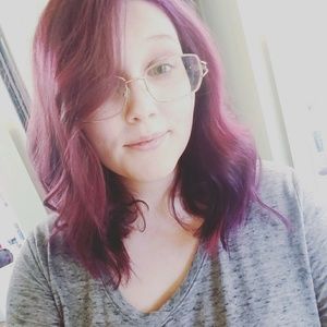 Meet your Posher, Amity